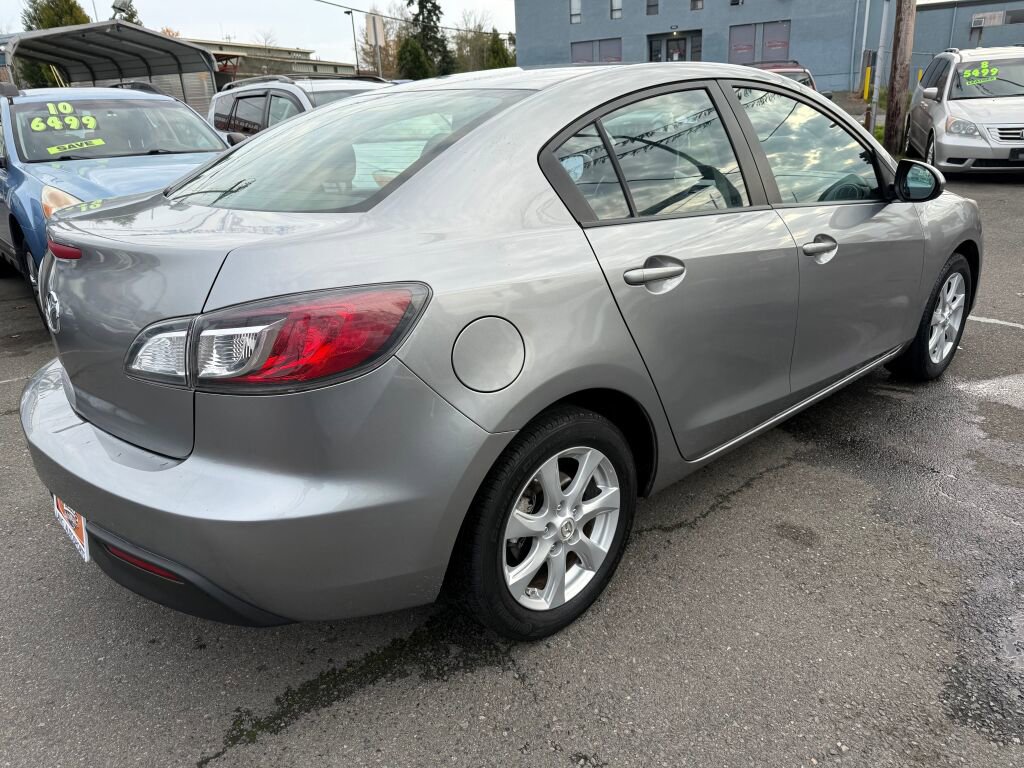 Used 2010 MAZDA MAZDA3 i Touring image 5