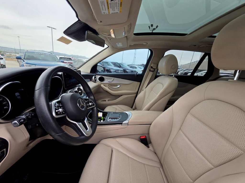 Used 2022 Mercedes-Benz GLC 300 image 11