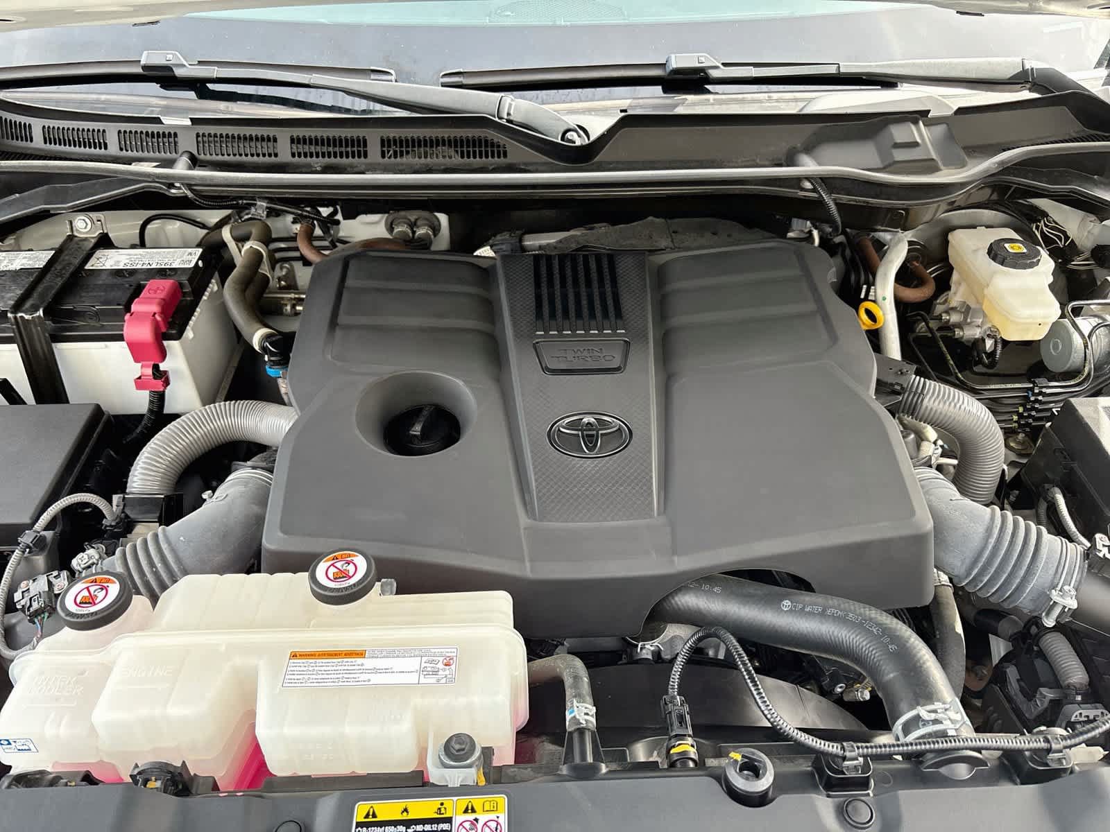 Used 2024 Toyota Tundra SR5 AWD/4WD image 29