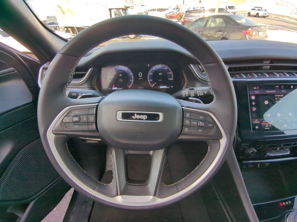 Used 2024 Jeep Grand Cherokee L Laredo image 22