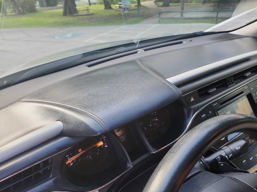 Used 2017 Toyota Avalon XLE FWD image 29