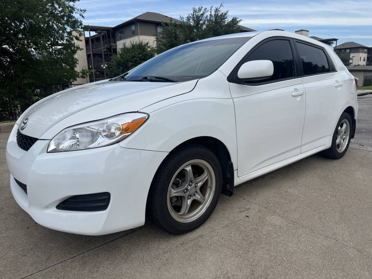Used 2009 Toyota Matrix FWD image 10