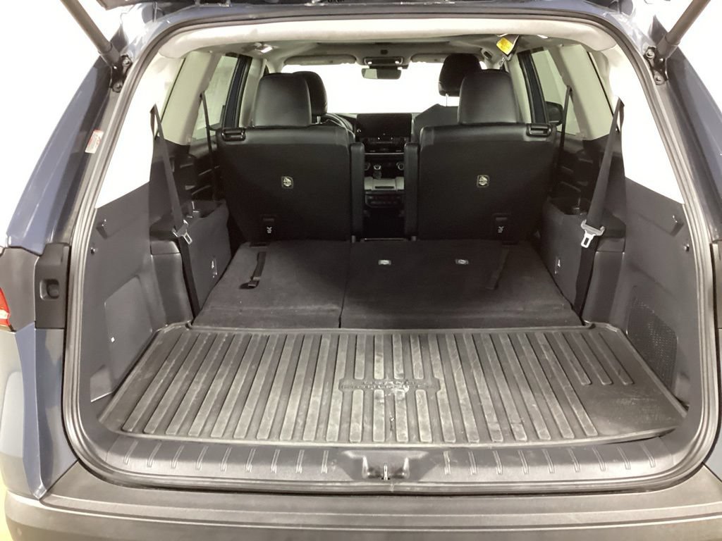 Used 2024 Toyota Grand Highlander AWD image 14
