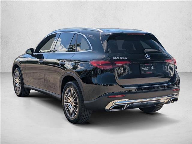 Used 2026 Mercedes-Benz GLC 300 image 8