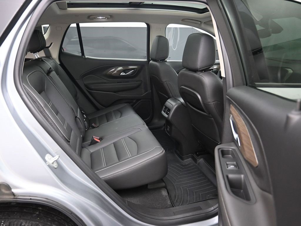Used 2023 GMC Terrain Denali image 24