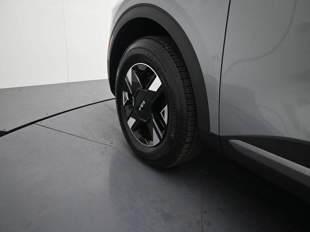 New 2026 Kia Sportage LX image 12