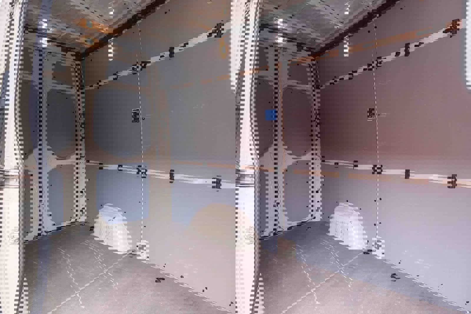 Used 2024 Mercedes-Benz Sprinter 2500 image 20