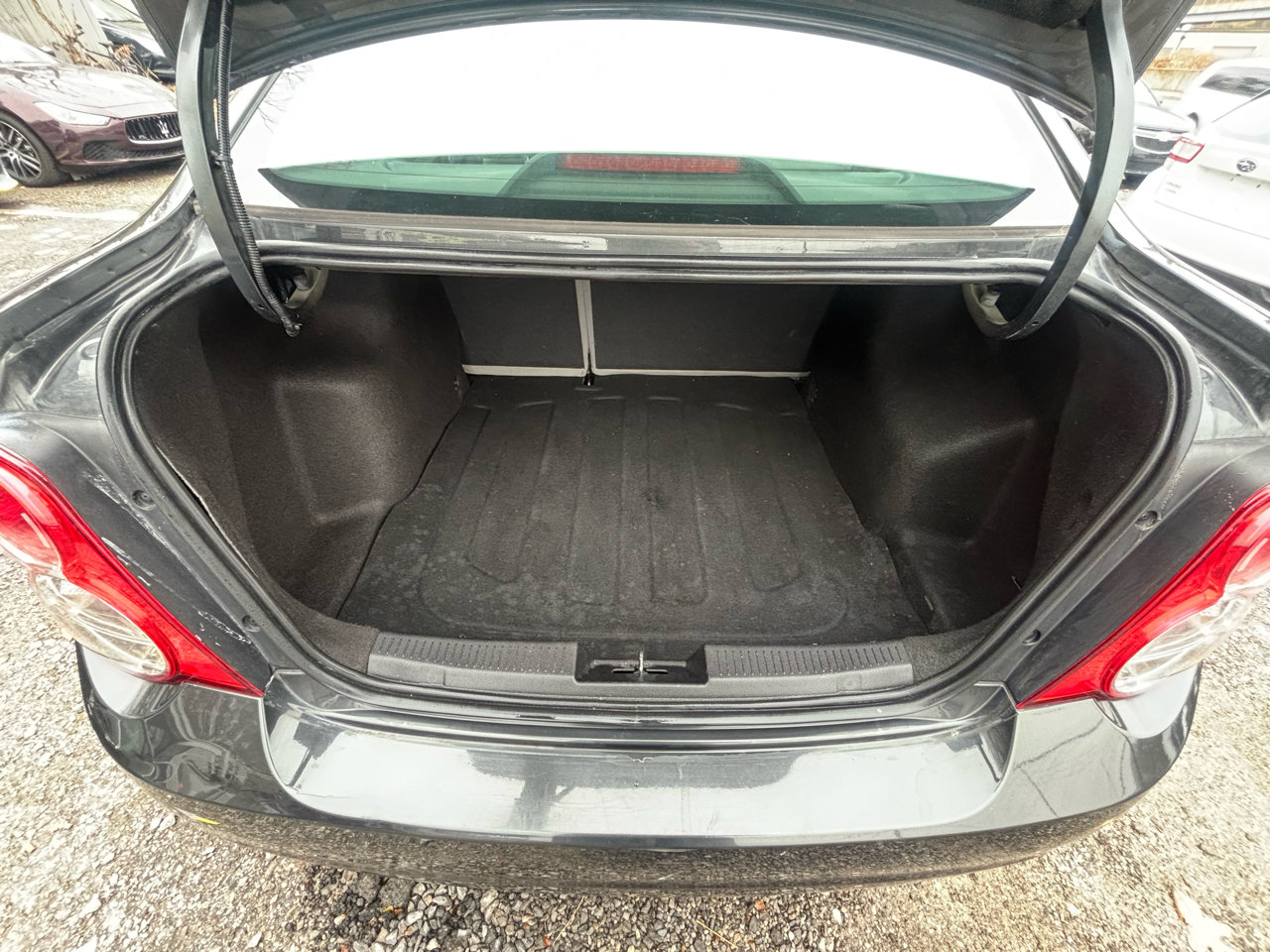 Used 2014 Chevrolet Sonic LS image 12