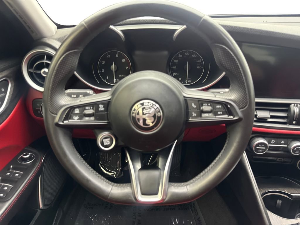 Used 2021 Alfa Romeo Giulia Ti w/ Nero Edizione RWD image 56