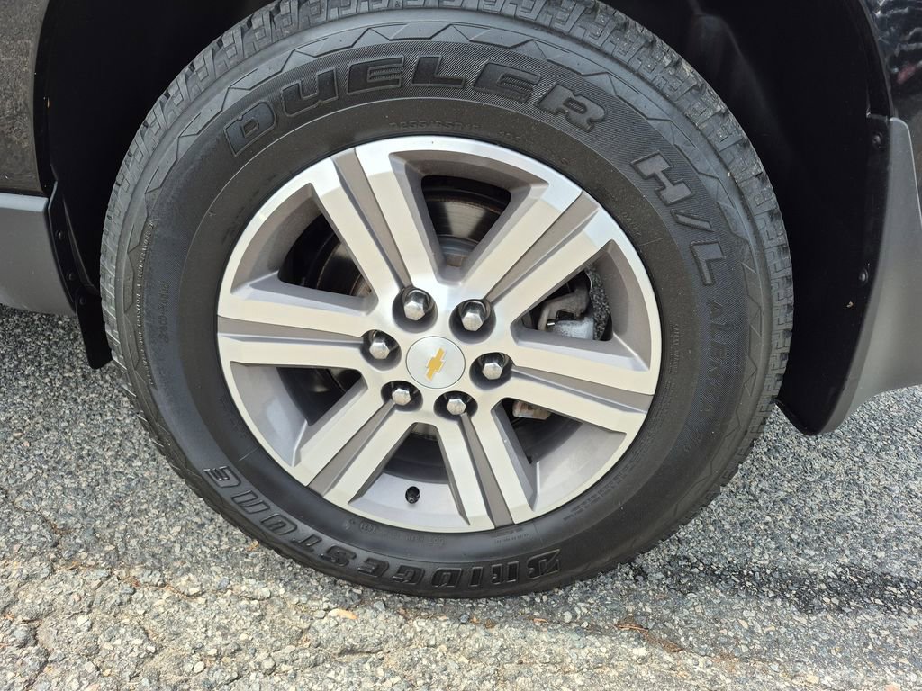 Used 2017 Chevrolet Traverse LT FWD image 9