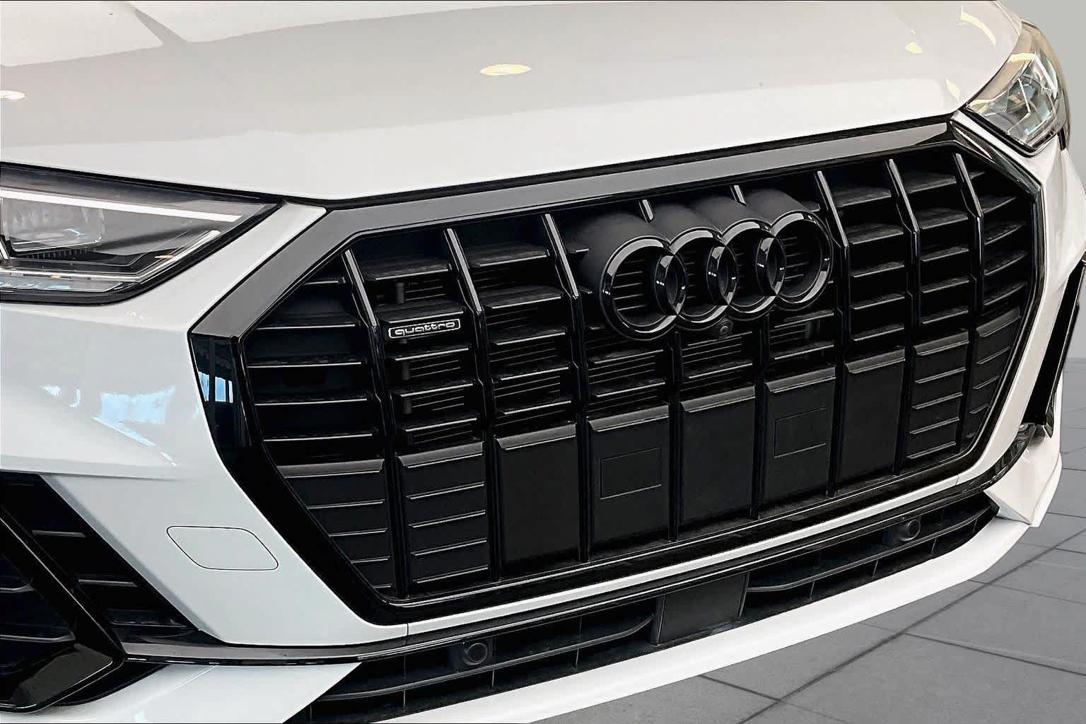 Certified 2024 Audi Q3 2.0T Premium Plus AWD/4WD image 32