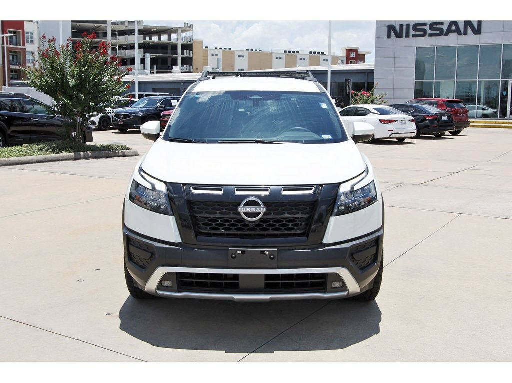 Used 2025 Nissan Pathfinder Rock Creek AWD/4WD image 2