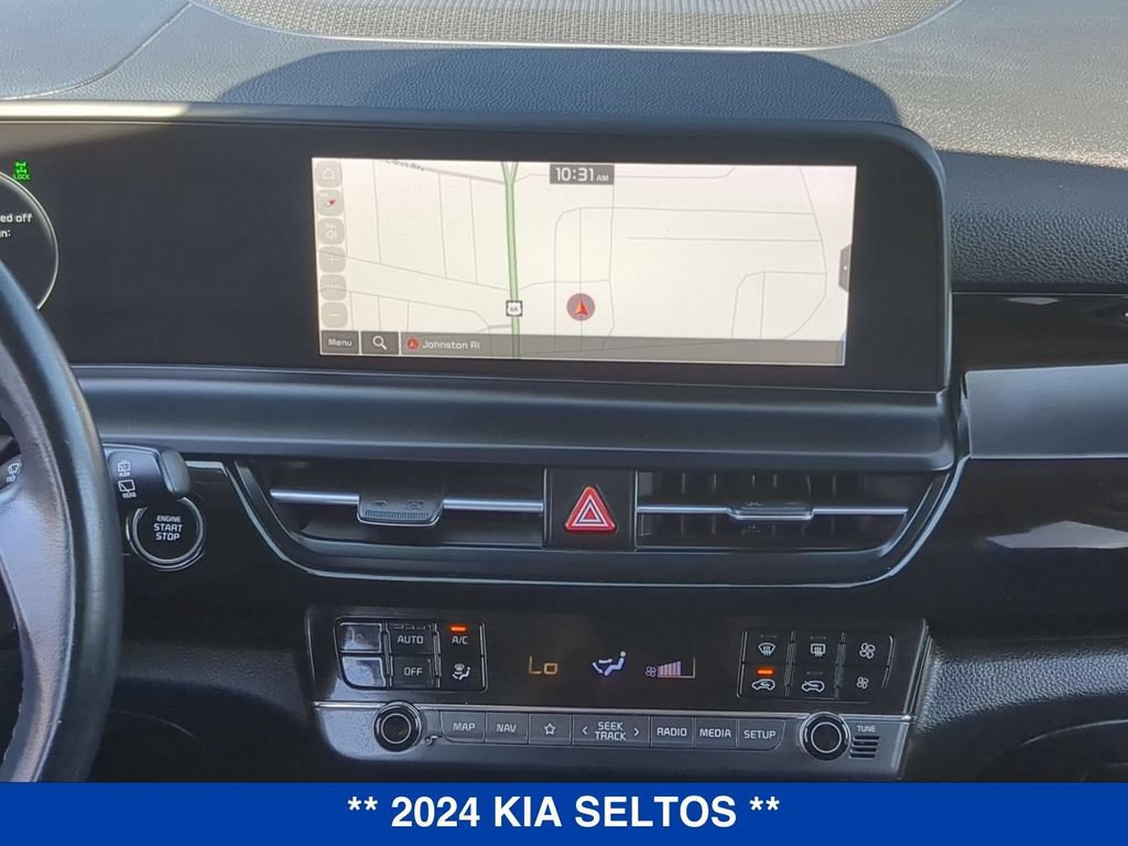 Used 2024 Kia Seltos S AWD/4WD image 16
