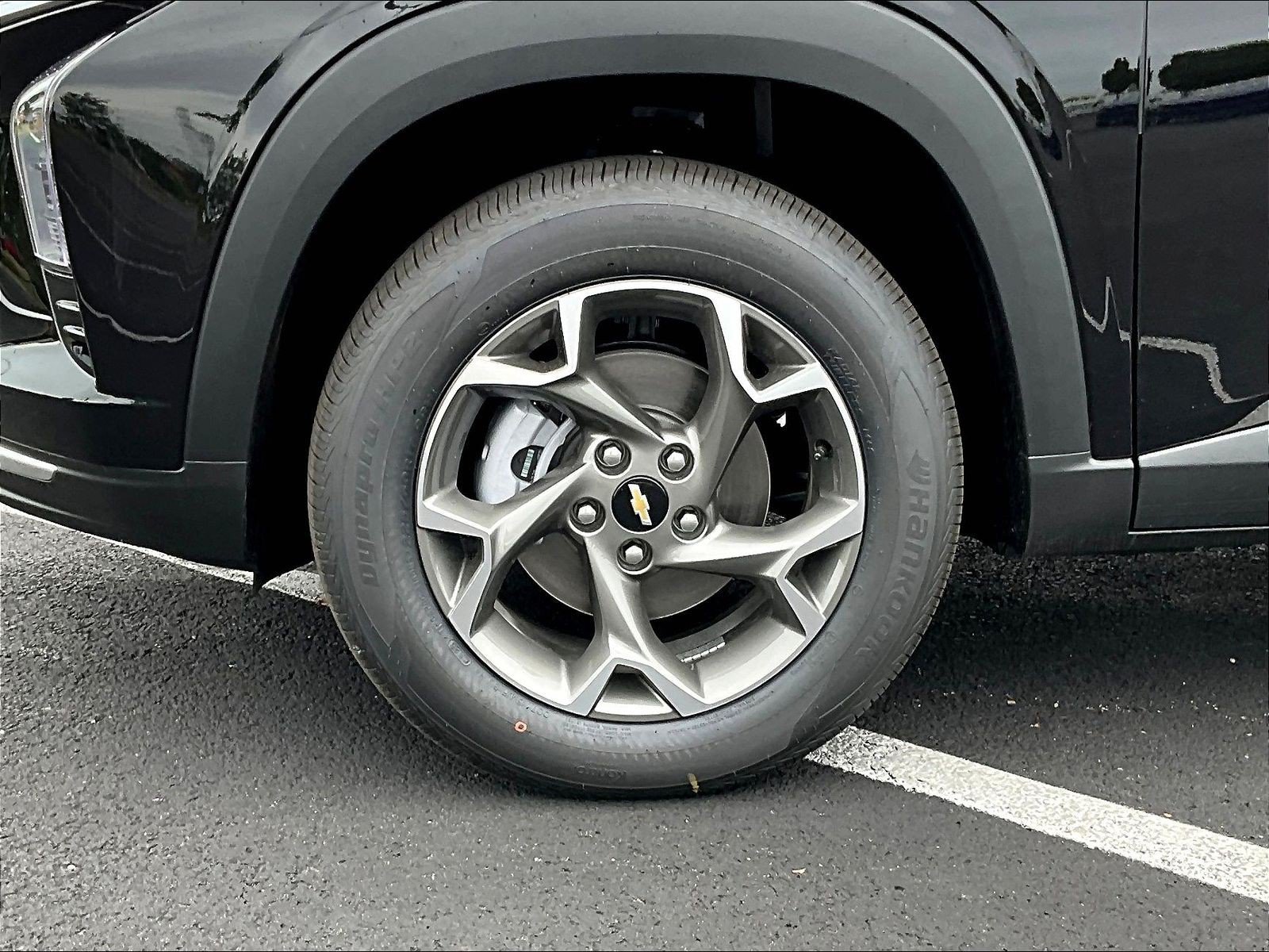 New 2026 Chevrolet Trax LT w/ LT Convenience Package FWD image 23