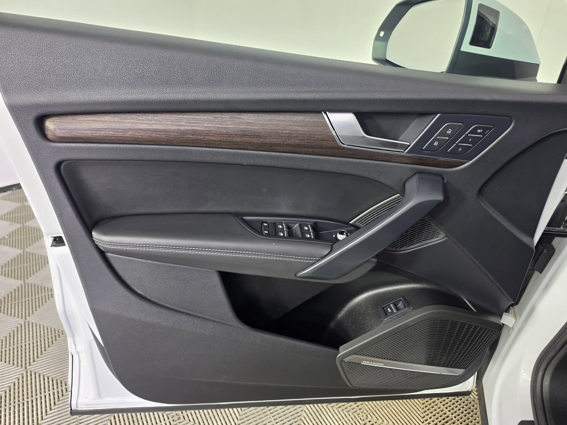 Certified 2024 Audi Q5 2.0T Premium Plus AWD/4WD image 19