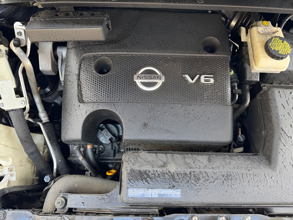 Used 2014 Nissan Pathfinder SL w/ SL Tech Package AWD/4WD image 10