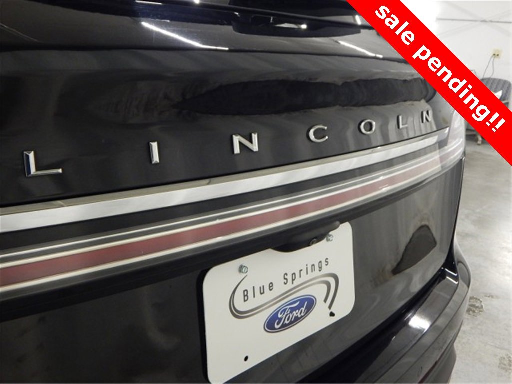 Used 2023 Lincoln Nautilus AWD w/ Premium Package image 5