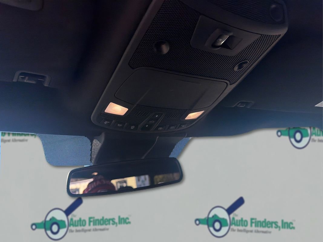 Used 2019 Ford F150 Platinum w/ Equipment Group 701A Luxury image 17
