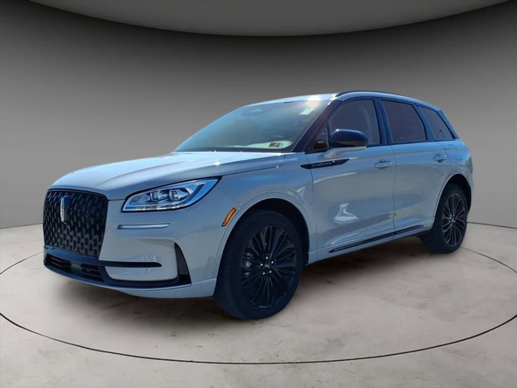 Used 2024 Lincoln Corsair Reserve w/ Jet Appearance Package image 1