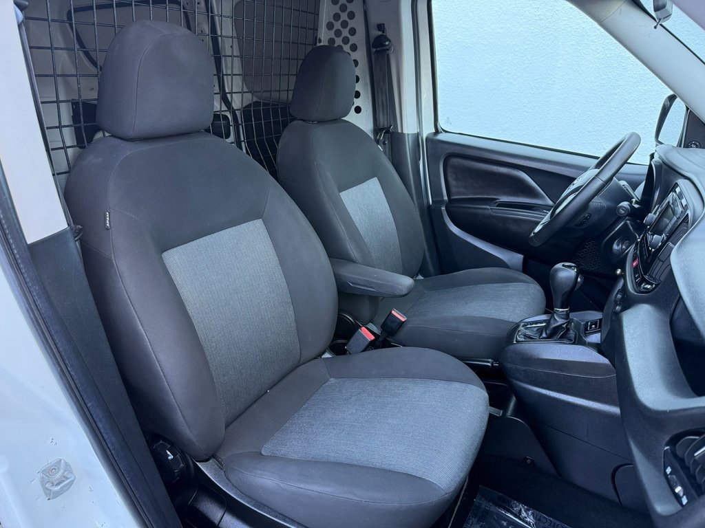 Used 2016 RAM ProMaster City Tradesman SLT w/ Rear Back-up Camera Group image 26