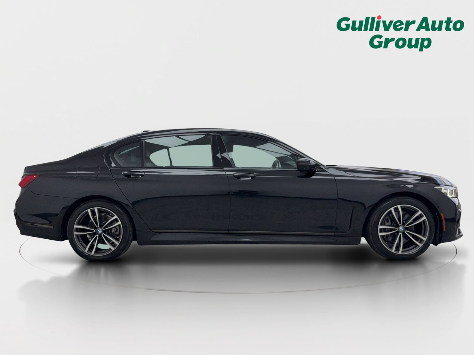 Used 2020 BMW 740i xDrive w/ M Sport Package AWD/4WD image 10