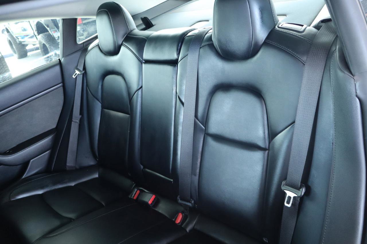 Used 2019 Tesla Model 3 Mid Range image 26