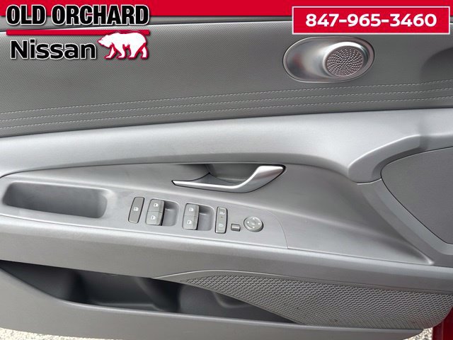 Used 2024 Hyundai Elantra SEL FWD image 8