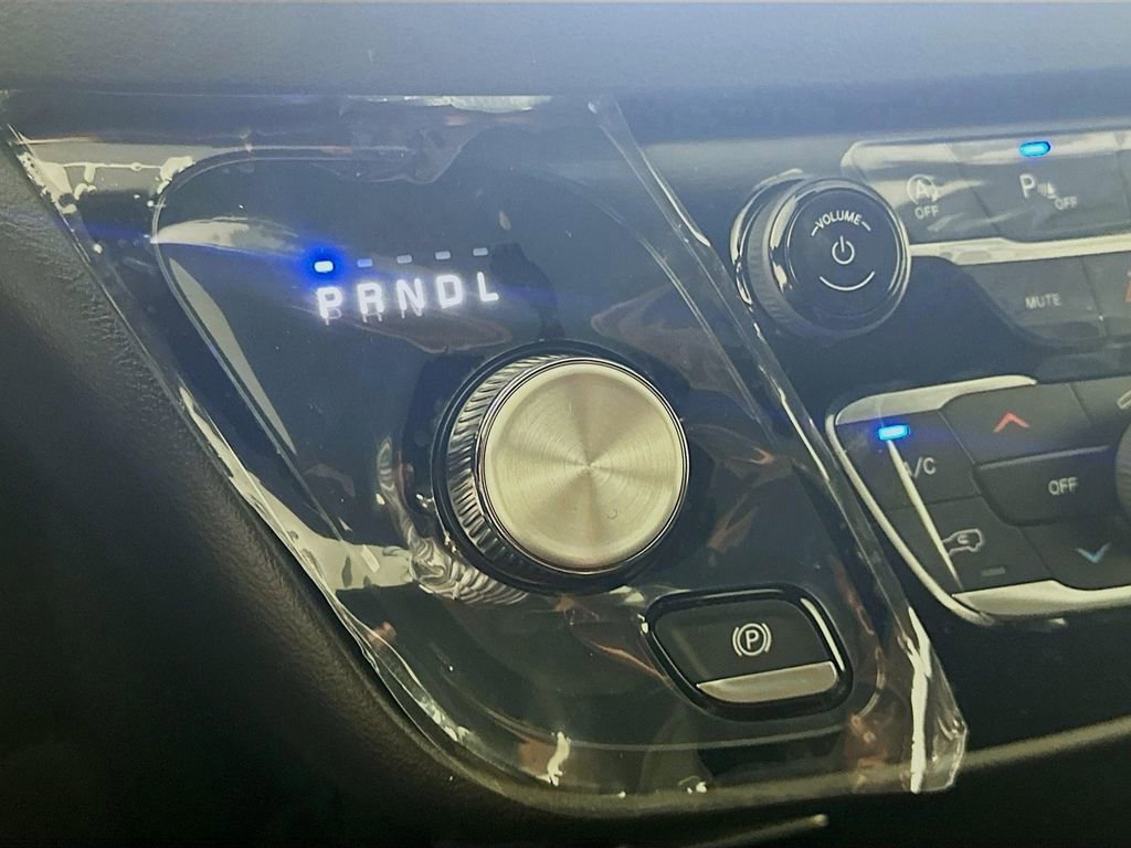 New 2026 Chrysler Voyager LX image 12