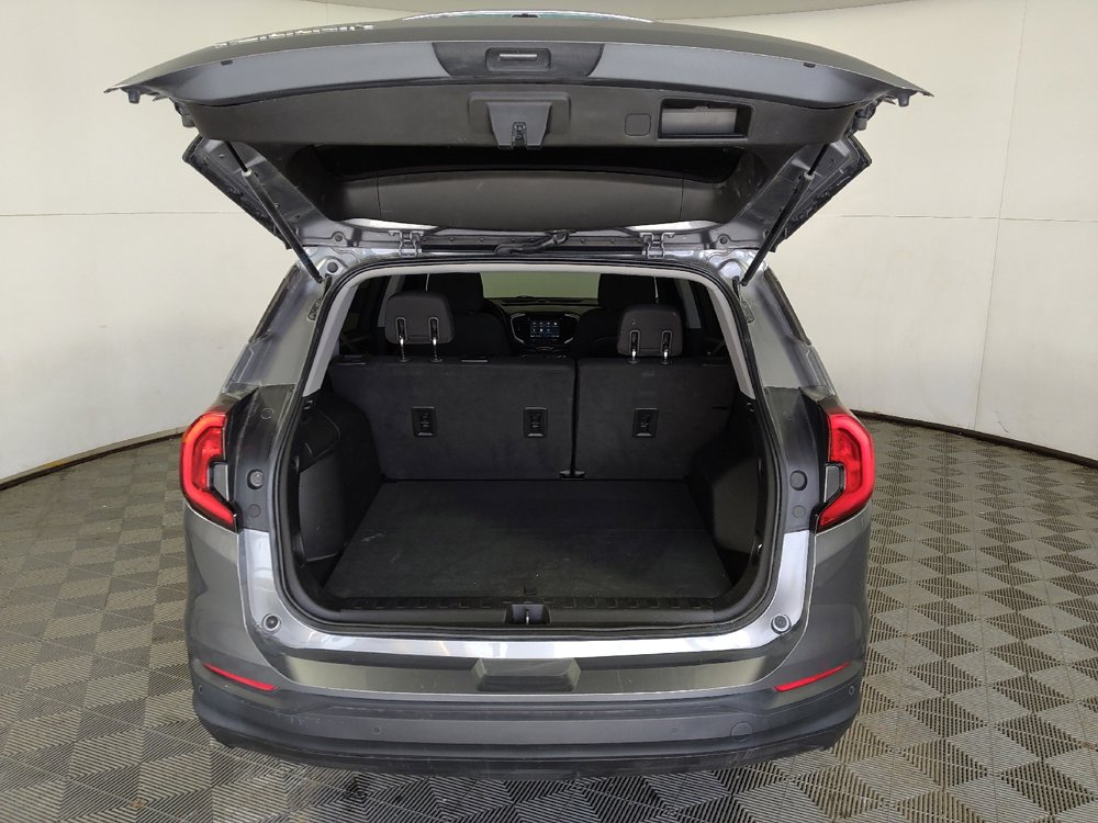 Used 2018 GMC Terrain SLE w/ Driver Convenience Package FWD image 29