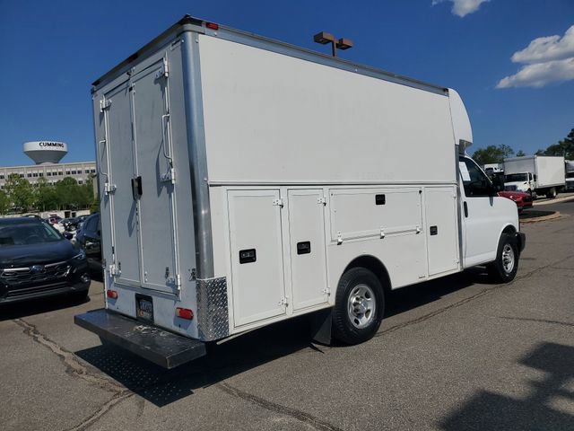 Used 2017 Chevrolet Express 3500 image 6