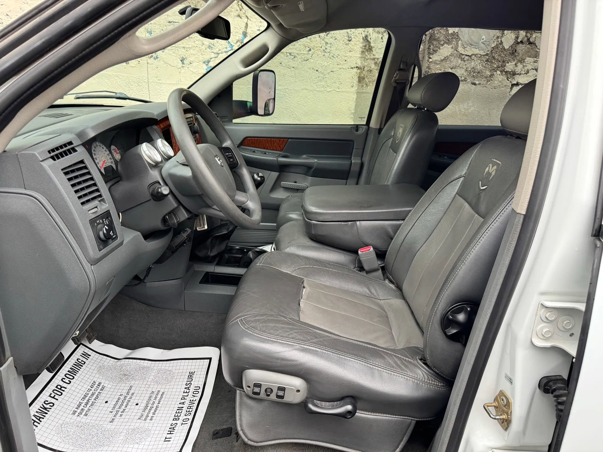 Used 2006 Dodge Ram 2500 Truck SLT w/ Light Group image 11