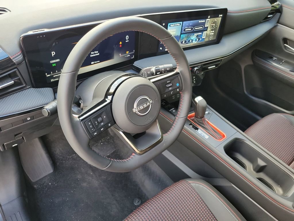 New 2025 Nissan Kicks SR image 22