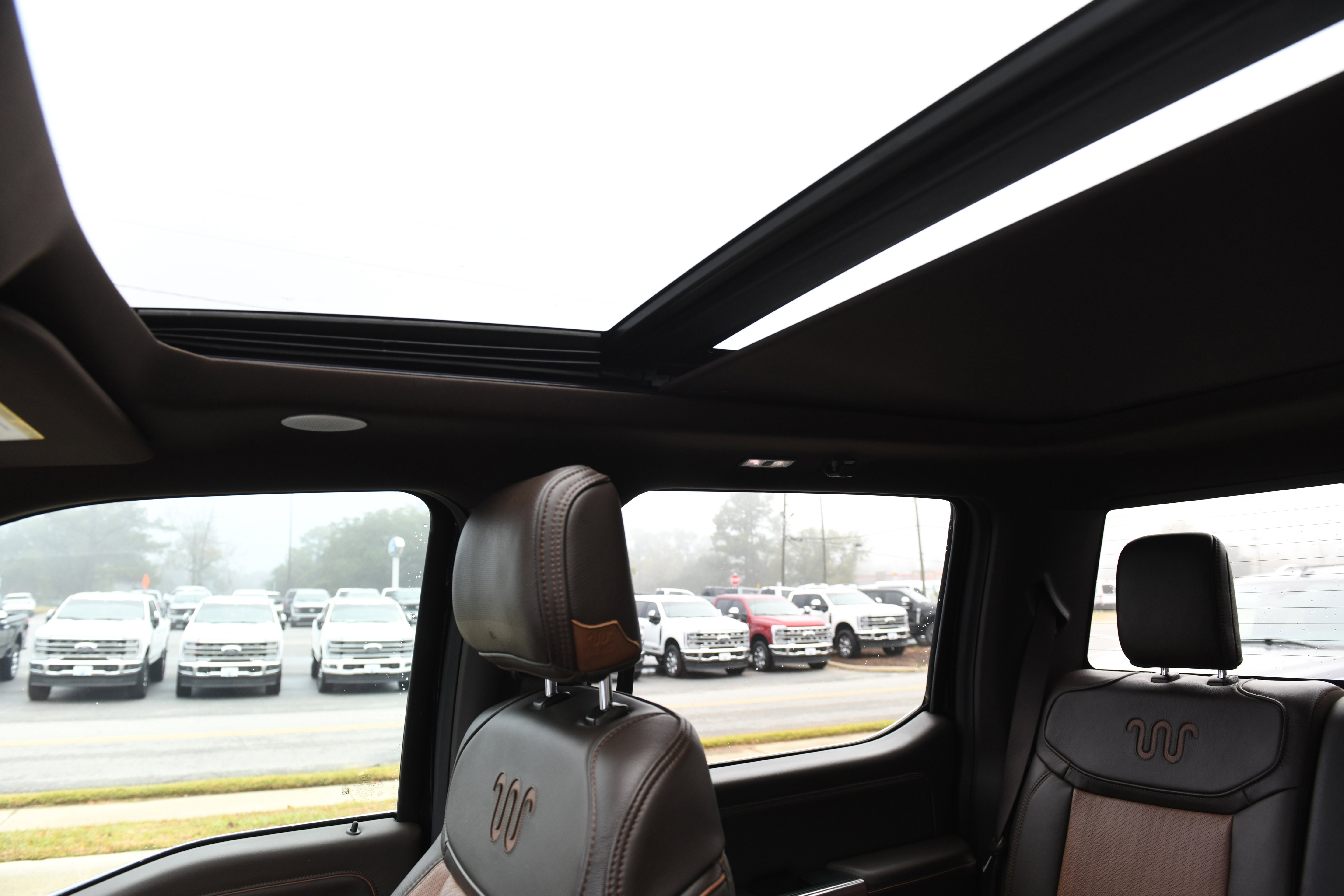 Used 2023 Ford F250 King Ranch image 47