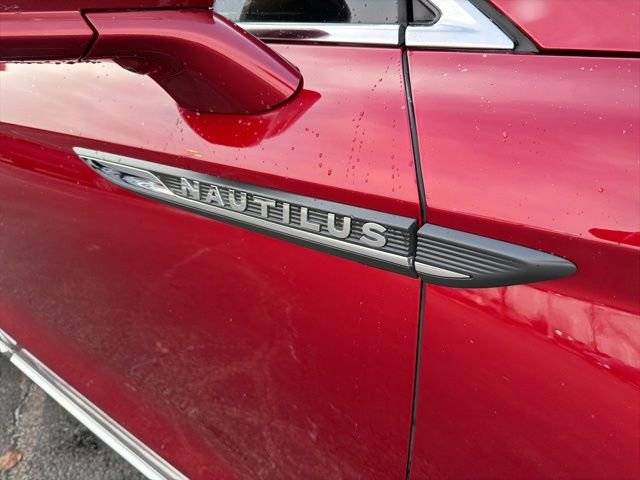 Used 2019 Lincoln Nautilus Reserve image 6
