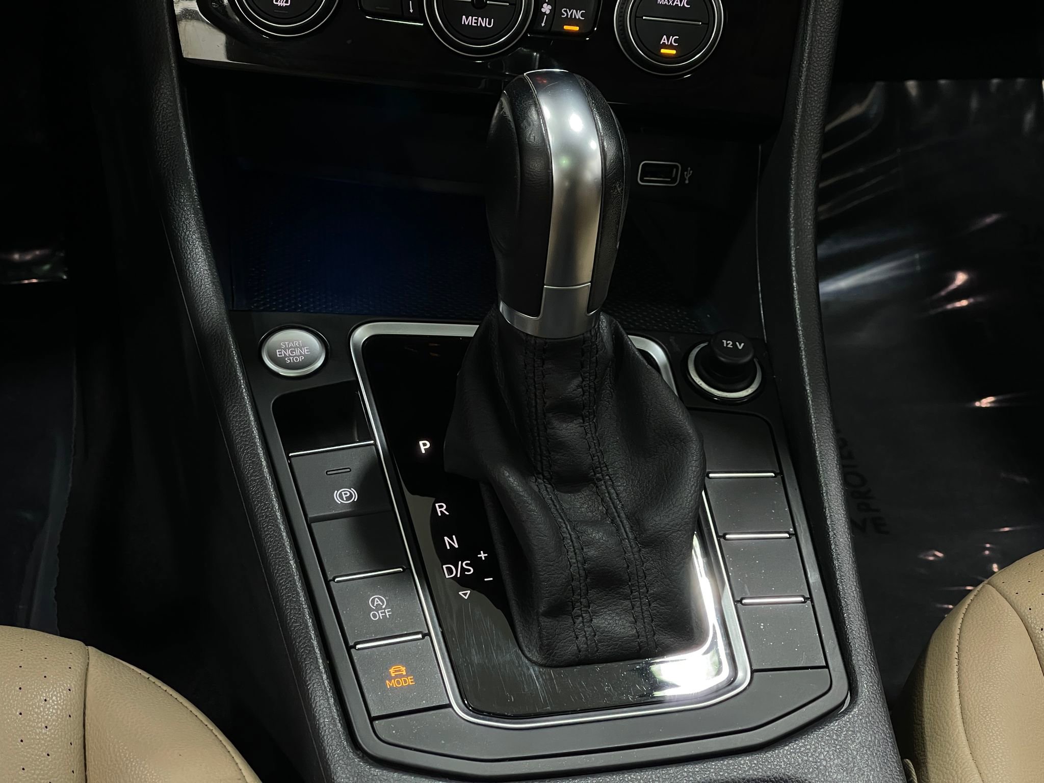 Used 2019 Volkswagen Jetta SEL FWD image 27