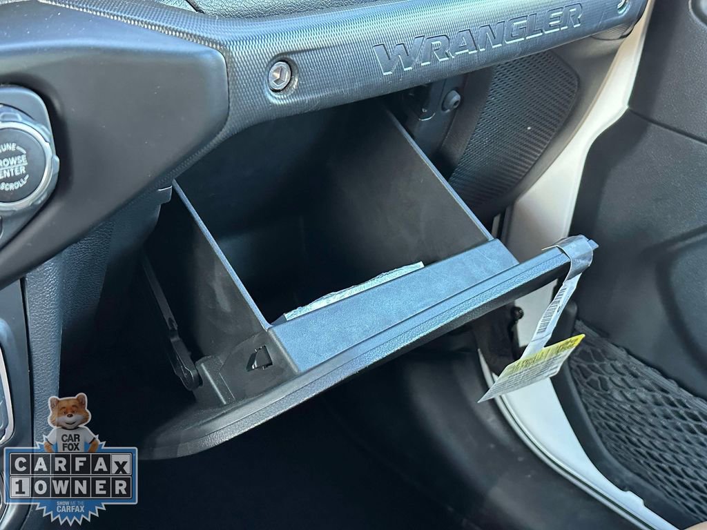 Used 2021 Jeep Wrangler Unlimited Rubicon image 35