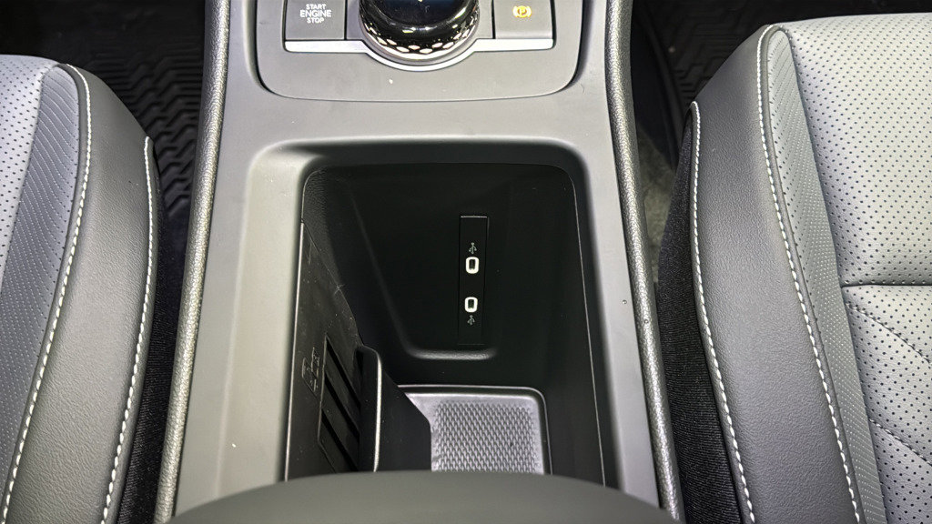 New 2026 Volkswagen Tiguan SE R-Line FWD image 39