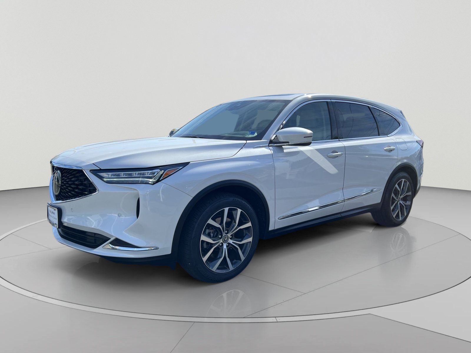 Certified 2024 Acura MDX w/ Technology Package FWD image 1