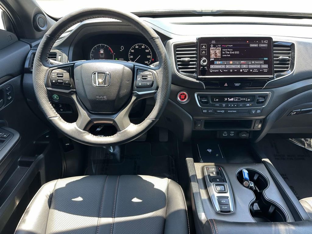 Certified 2025 Honda Ridgeline TrailSport+ image 11