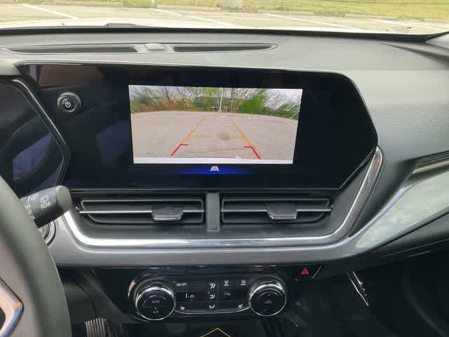 Used 2025 Chevrolet Trax ACTIV image 20