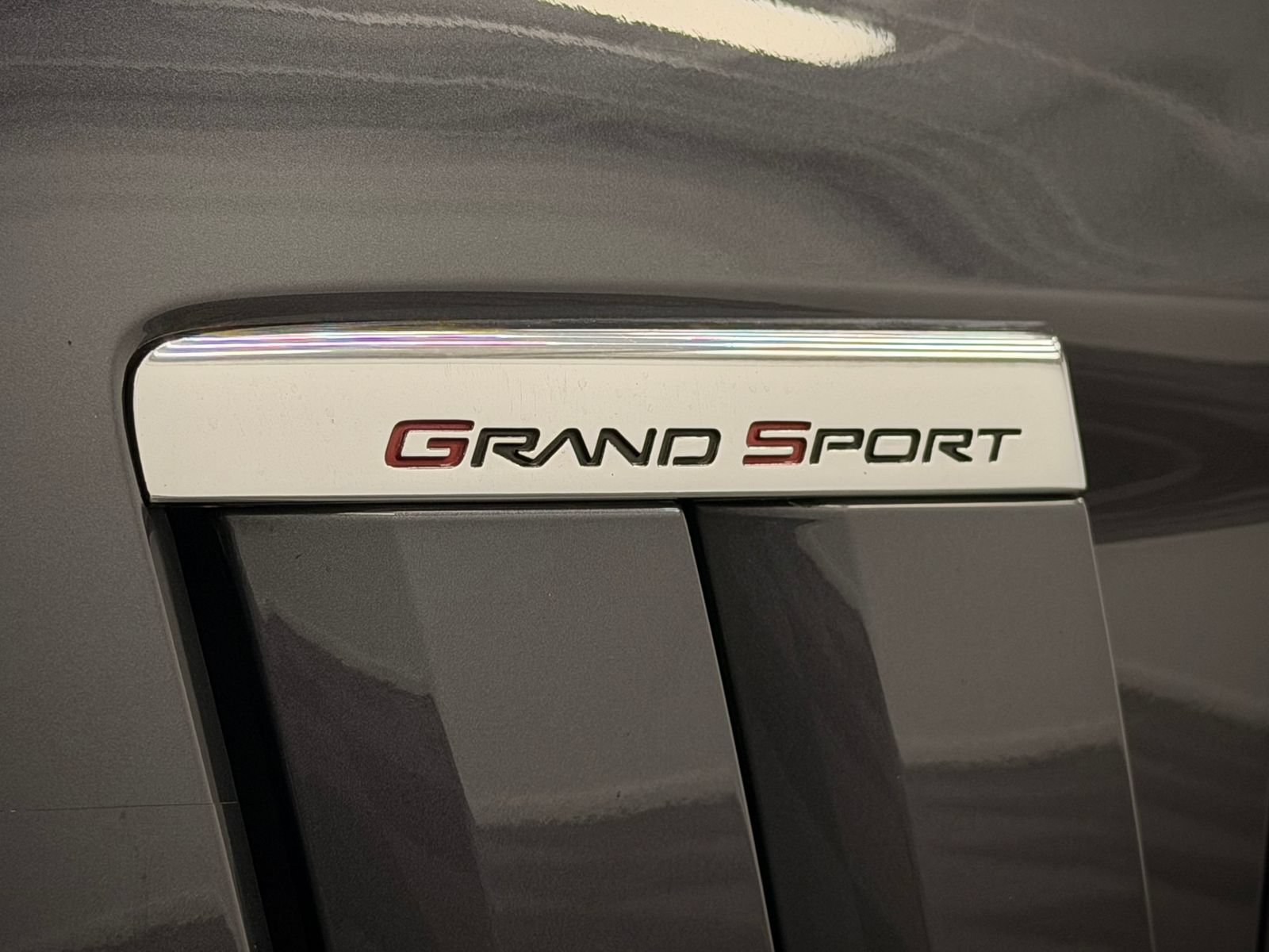 Used 2011 Chevrolet Corvette Grand Sport w/ Preferred Equipment Group RWD image 10
