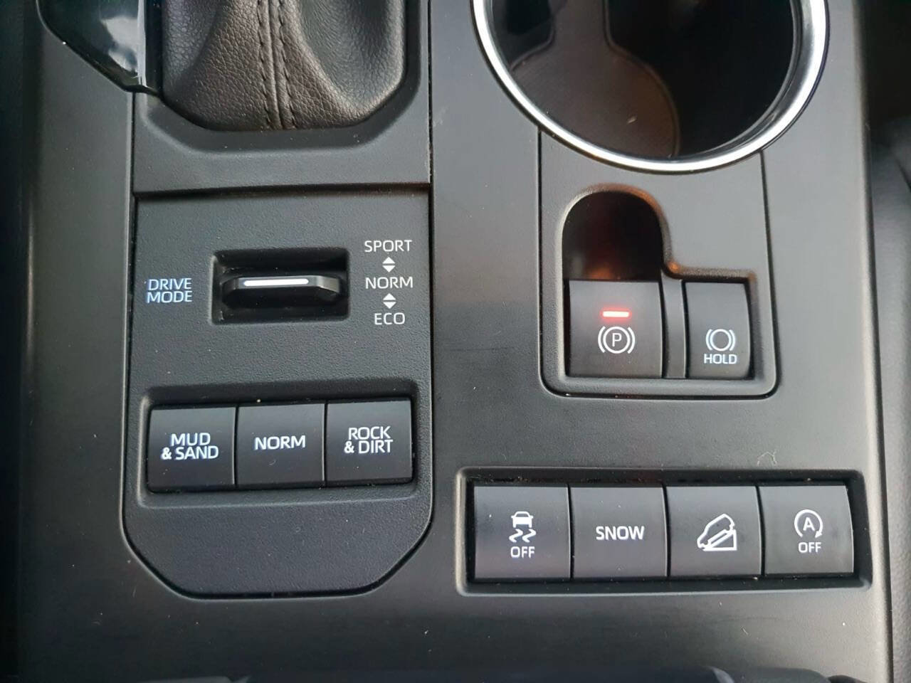 Used 2021 Toyota Highlander XLE image 60