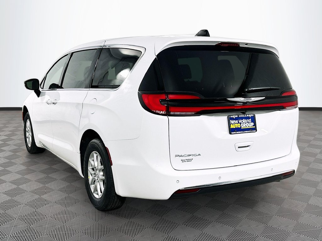 New 2026 Chrysler Pacifica Select FWD image 23