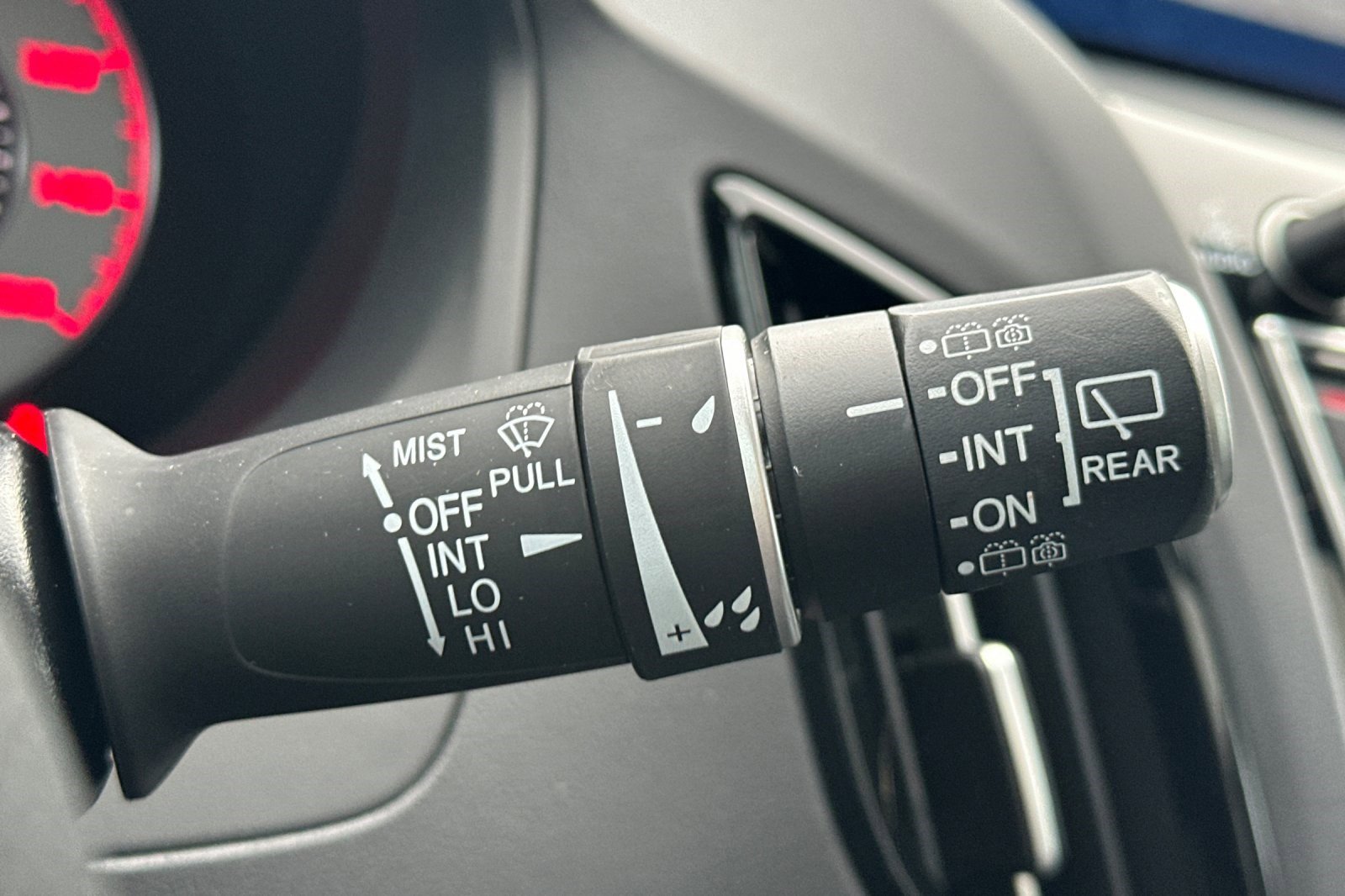 Used 2023 Acura RDX A-Spec image 34