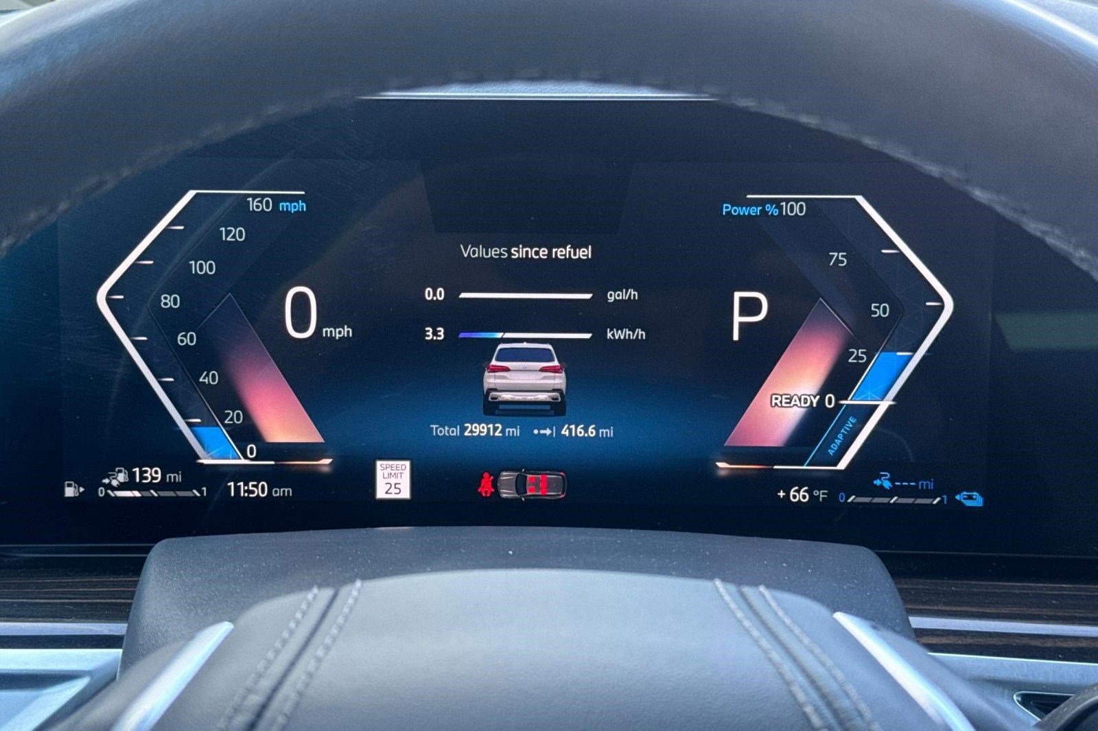 Used 2025 BMW X5 xDrive50e image 18