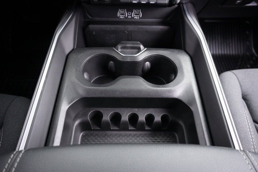 Used 2025 RAM 1500 Big Horn AWD/4WD image 26
