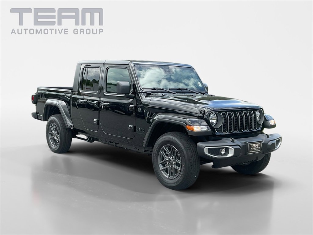 New 2025 Jeep Gladiator Sport