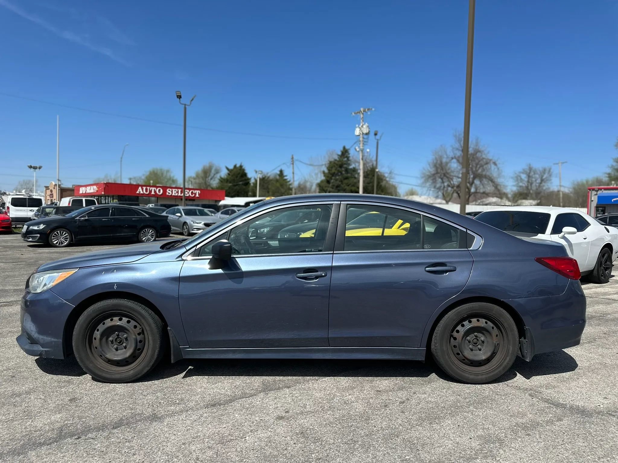 Used 2015 Subaru Legacy 2.5i AWD/4WD image 9
