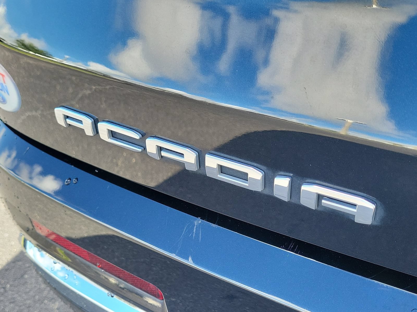 Used 2020 GMC Acadia Denali FWD image 6
