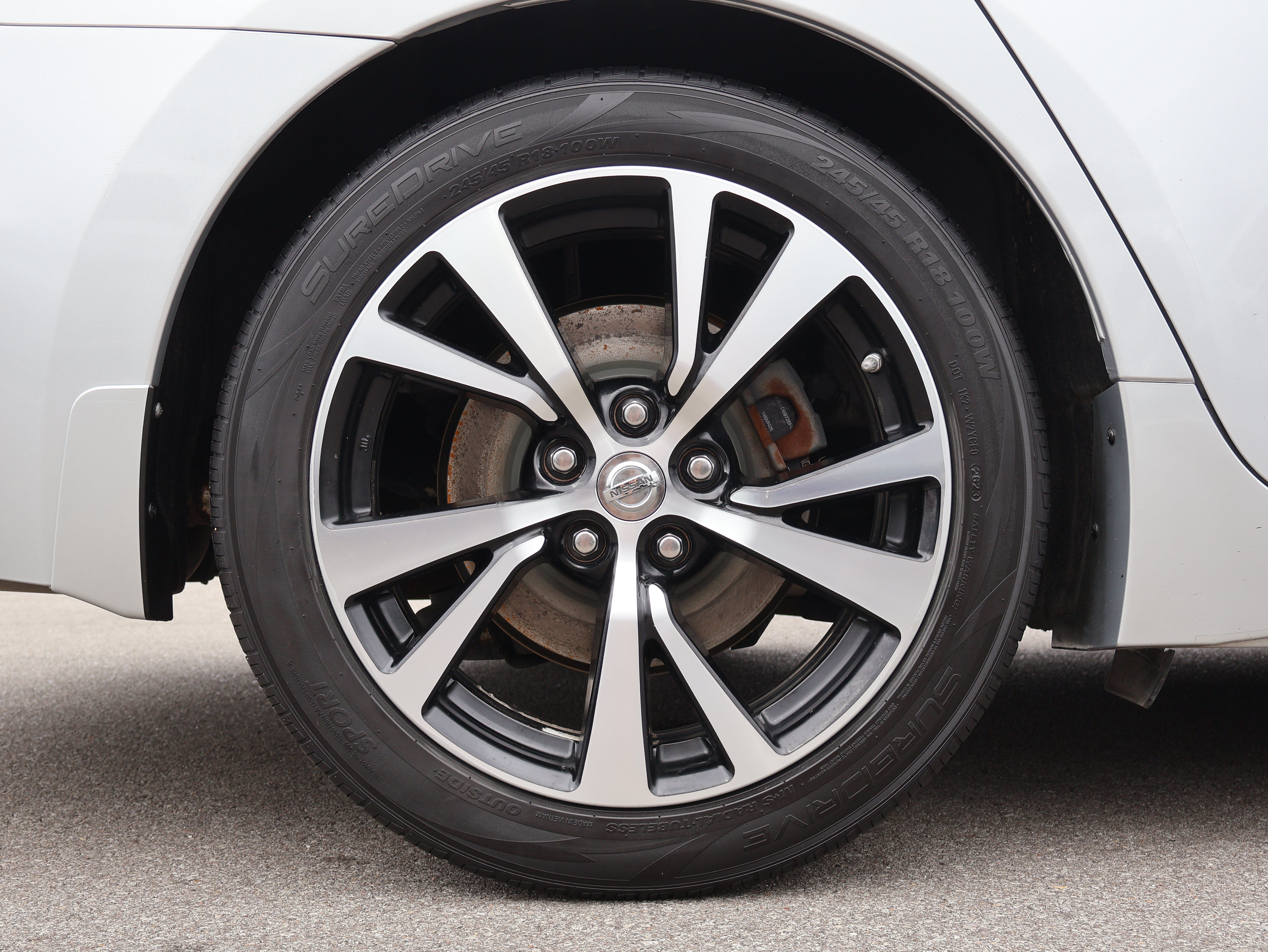 Used 2018 Nissan Maxima Platinum FWD image 33